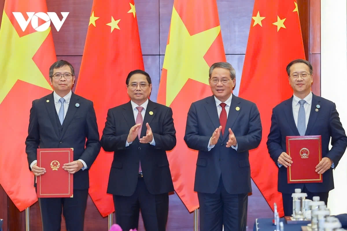 Trao đổi công hàm giữa Bộ Ngoại giao Việt Nam và Trung Quốc về việc thành lập Tổng Lãnh sự quán Việt Nam tại Trùng Khánh