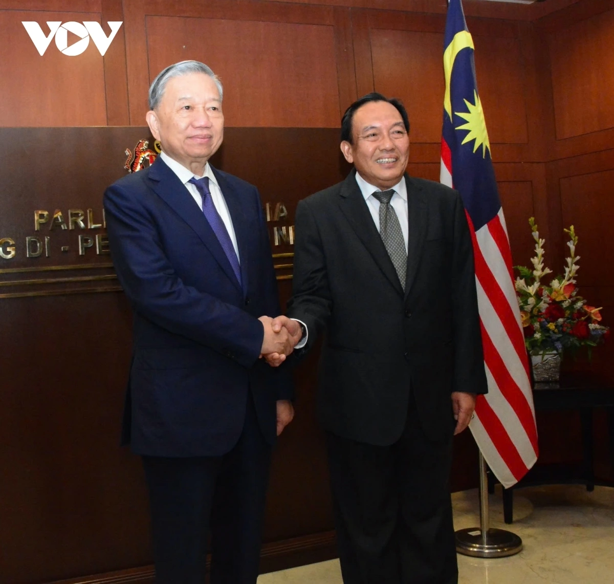 Tại Trụ sở Nghị viện Malaysia, Tổng Bí thư Tô Lâm đã có cuộc <a href="h%E1%BB%99i%20ki%E1%BA%BFn%20" target="_blank">hội kiến </a>Chủ tịch Thượng viện Malaysia Dato’ Awang Bemee Awang Ali Basah.