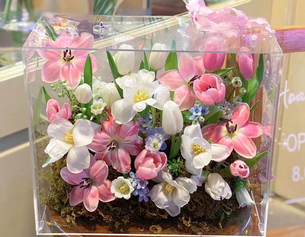 Silk flowers are among the favourite items this year.