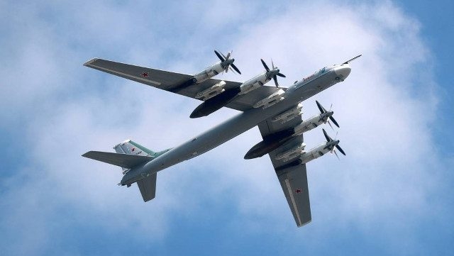 Hàng loạt chiến đấu cơ Nga vắng bóng tại căn cứ không quân Engels-2. Ảnh: Bulgarian Military