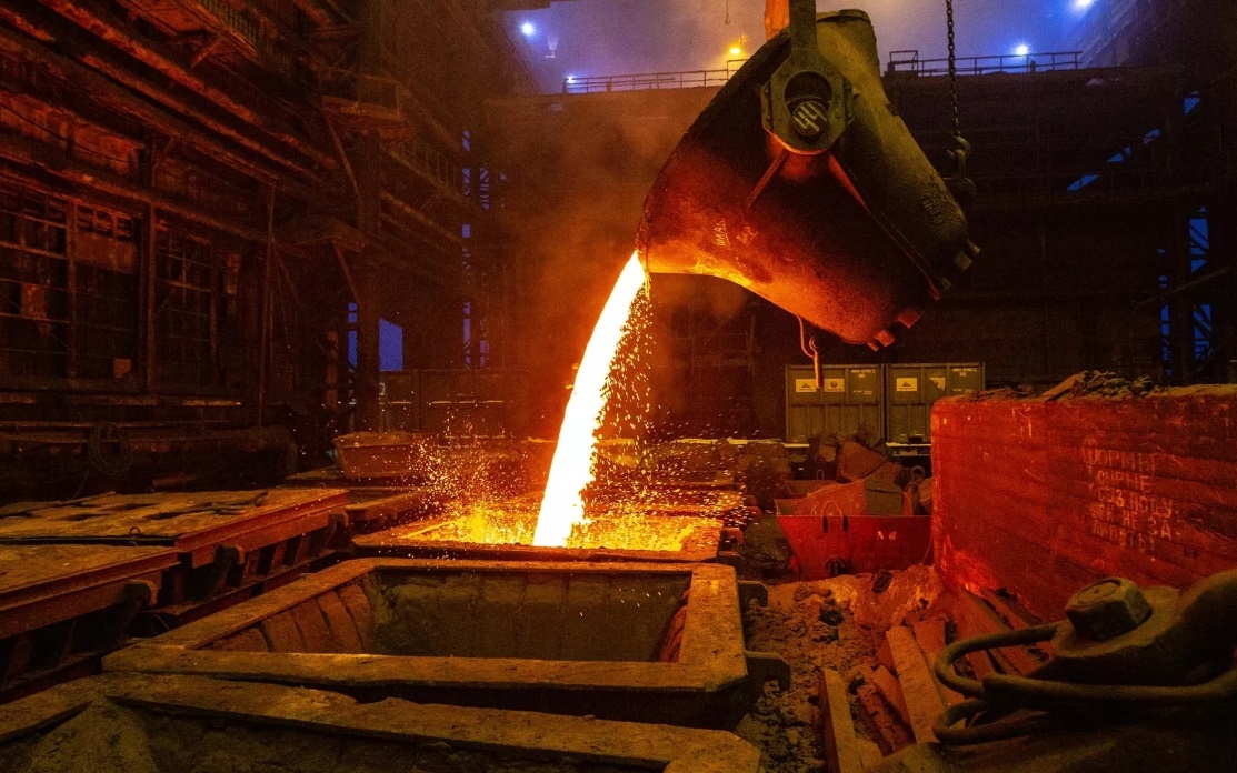 Xưởng luyện kim tại một nhà máy Nikel ở Nga. Ảnh: Sputnik.