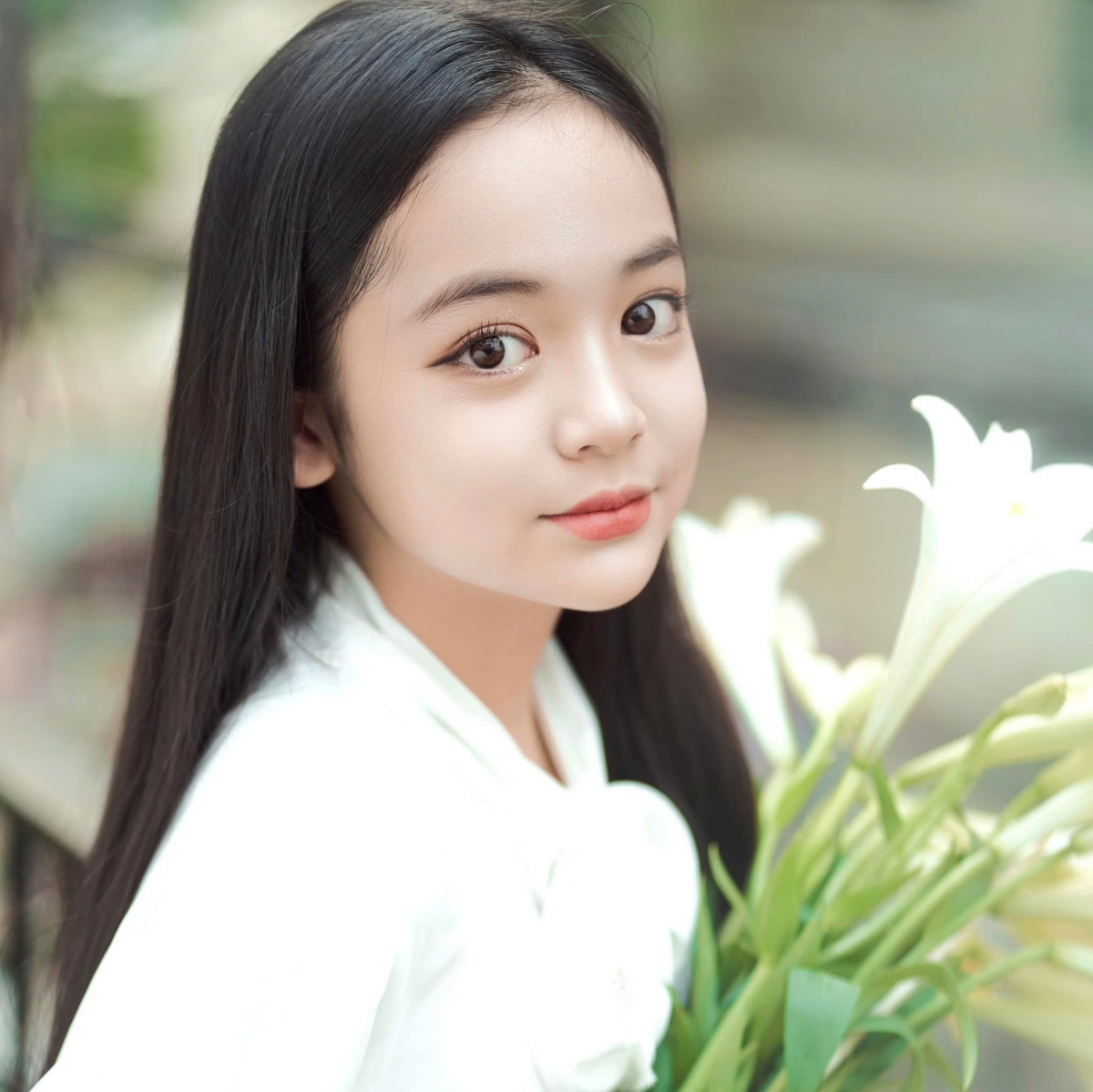 Tuy đã đóng khá nhiều phim VTV nhưng Chu Diệp Anh lại gây ấn tượng với hai cảnh khóc. Từ đó mà khán giả nói vui rằng cô bé chính là “công chúa nước mắt” của phim giờ vàng, cứ rơi nước mắt là khiến người xem xúc động.