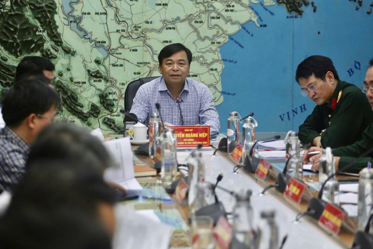 Thứ trường Bộ NN&amp;PTNT Nguyễn Hoàng Hiệp