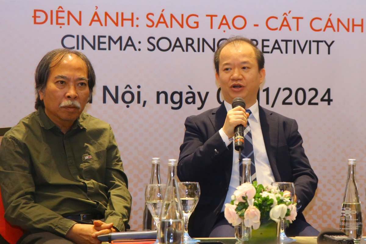 PGS.TS Bùi Hoài Sơn - Ủy viên Thường trực Ủy ban Văn hóa, Giáo dục của Quốc hội