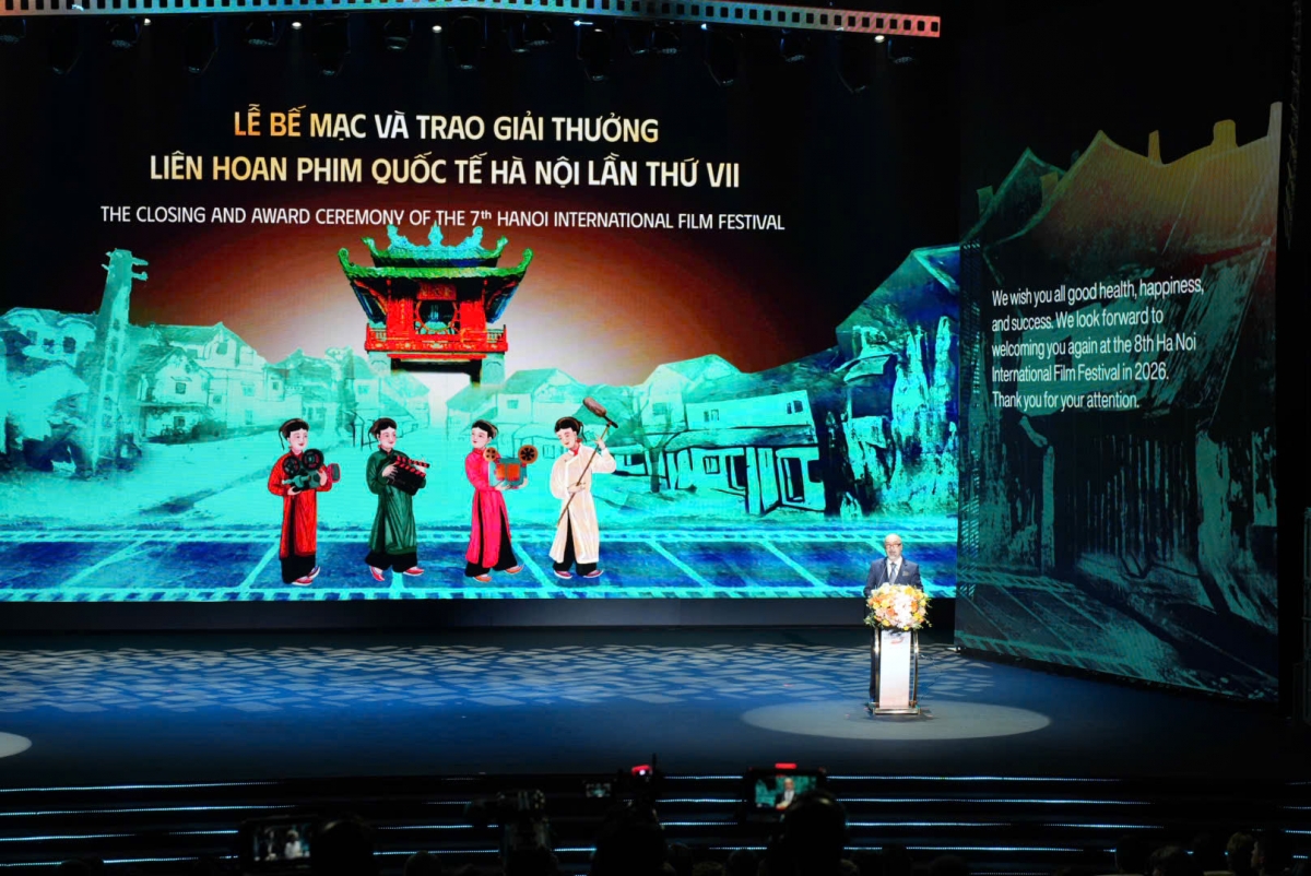 Lễ bế mạc và trao giải Liên hoan Phim quốc tế Hà Nội lần thứ VII
