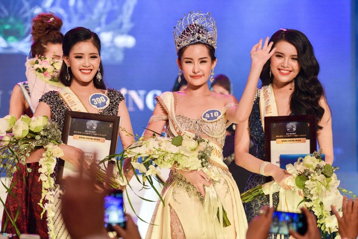 Quay trở lại năm 2017, Lê Âu Ngân Anh đăng quang Hoa hậu Đại dương Việt Nam nhưng vướng tranh cãi về nhan sắc và nghi vấn phẫu thuật thẩm mỹ. Cô bị đề nghị tước vương miện vì vi phạm quy chế thi. Tiếp đó, Ngân Anh đại diện Việt Nam thi Miss Intercontinental 2018 mà không được cấp phép, gây nên ồn ào "thi chui". Dù đạt Á hậu 4 nhưng cô vẫn bị khán giả trong nước chỉ trích gay gắt. Hành trình của Ngân Anh tại các cuộc thi nhan sắc gặp nhiều trắc trở, khiến cô trở thành tâm điểm của những tranh cãi và chỉ trích.