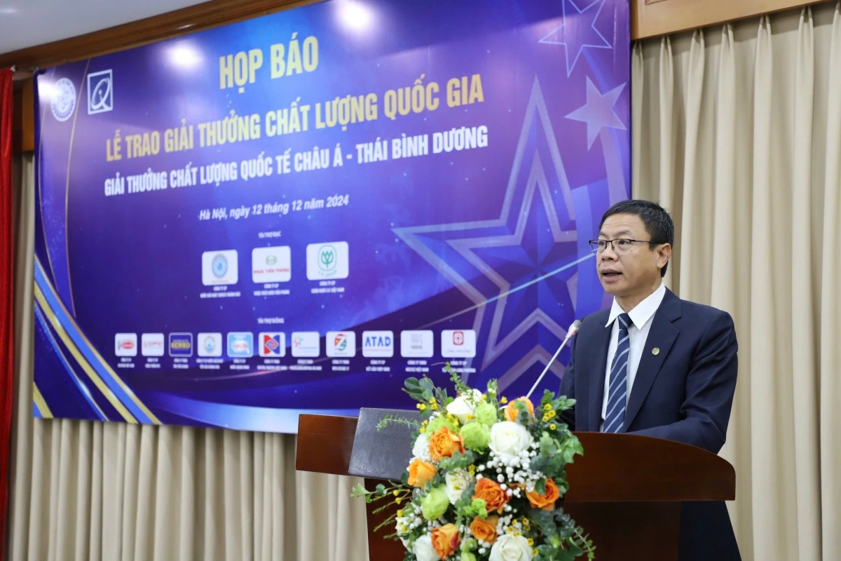 Thứ trưởng Bộ Khoa học và Công nghệ Lê Xuân Định phát biểu tại họp báo