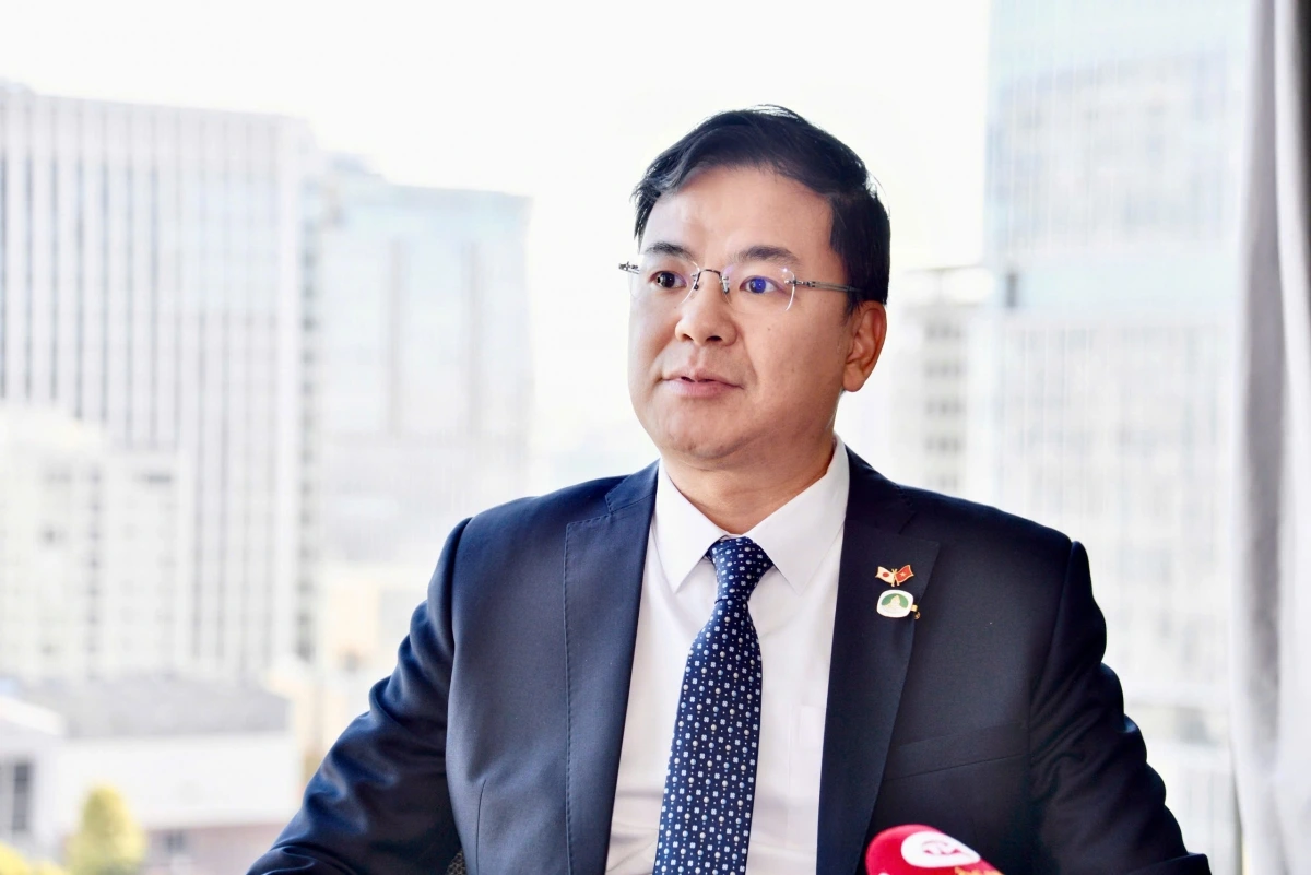Đại sứ Việt Nam tại Nhật Bản Phạm Quang Hiệu.