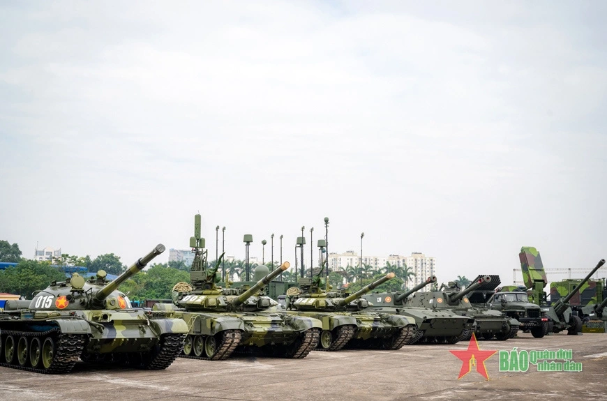 Impressive Ground Combat vehicles are part of the inventory of the Vietnam People’s Army, highlighting the military’s strength.