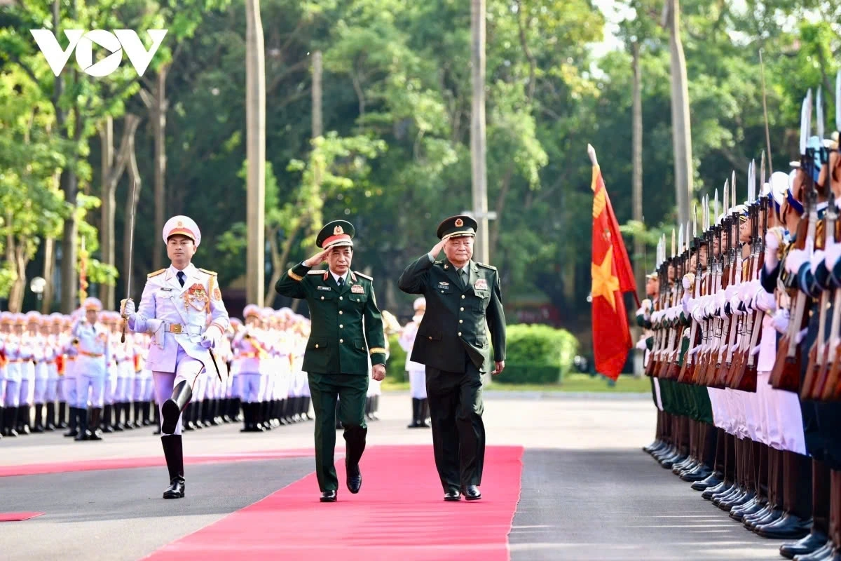 Đại tướng Phan Văn Giang, Bộ trưởng Bộ Quốc phòng chủ trì Lễ đón Thượng tướng Trương Hựu Hiệp, Phó Chủ tịch Quân ủy Trung ương Trung Quốc.