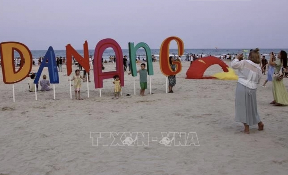 The city will host numerous high-profile events such as the Da Nang International Fireworks Festival, Asian Film Festival, and Enjoy Da Nang Festival. (Photo: VNA)