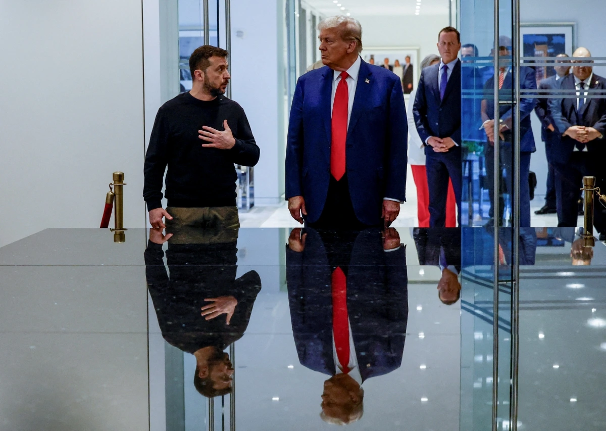 Tổng thống Ukraine Volodymyr Zelensky và ông Donald Trump. Ảnh: Reuters