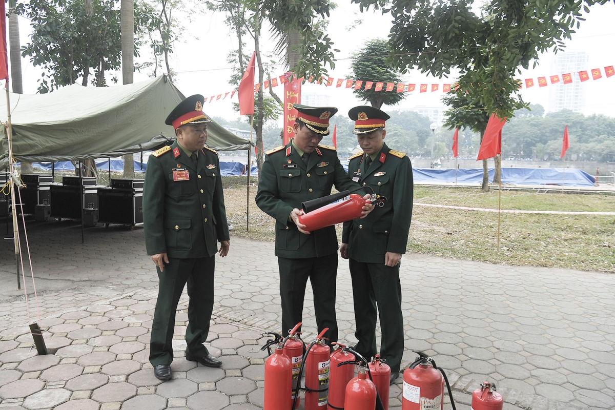 ...đến chiều 31/12, qua kiểm Thiếu tướng Đào Văn Nhận đánh giá cao công tác chuẩn bị tại hồ Văn Quán.