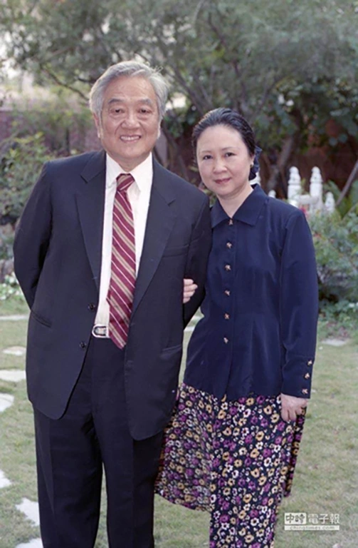 Vợ chồng Quỳnh Dao - Bình Hâm Đào