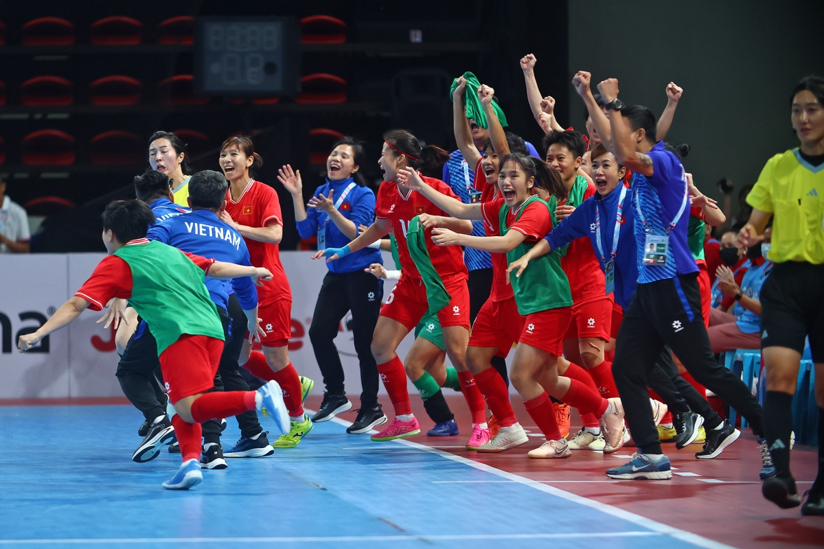 ĐT Futsal nữ Việt Nam vô địch Đông Nam Á (Ảnh: VFF).