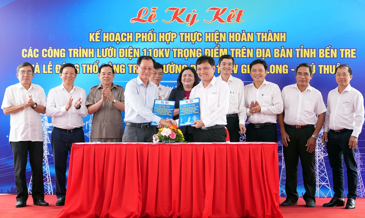 EVNSPC ký kết phối hợp thực hiện hoàn thành các công trình lưới điện 110kV trọng điểm trên địa bàn tỉnh Bến Tre