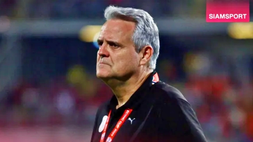 HLV Albert Capellas của Philippines hài lòng về màn trình diễn của đội nhà (Ảnh: Siamsport).