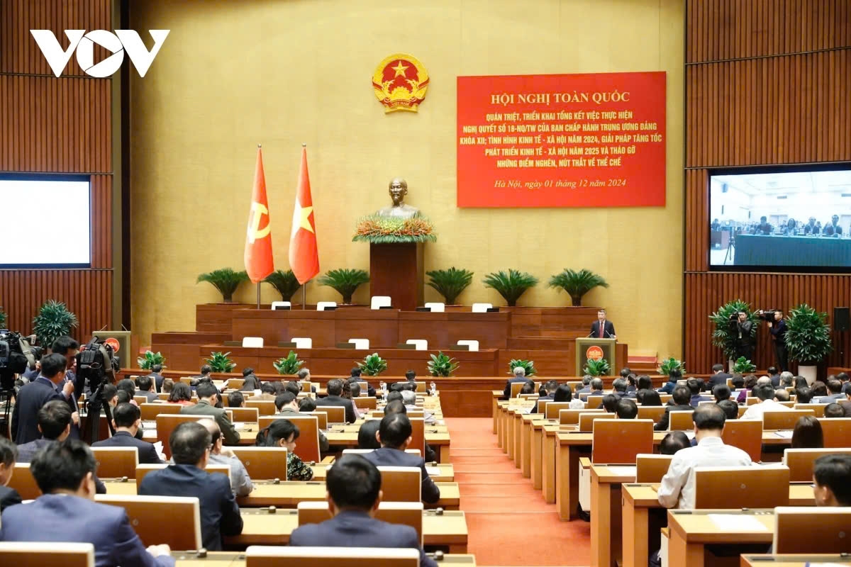 Hội nghị toàn quốc quán triệt, triển khai tổng kết việc thực hiện Nghị quyết số 18-NQ/TW.