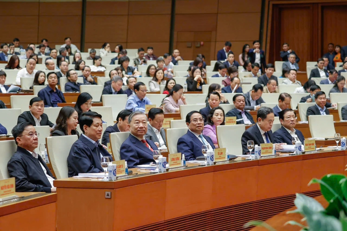 Tổng Bí thư Tô Lâm cùng các lãnh đạo Đảng, Nhà nước dự Hội nghị.