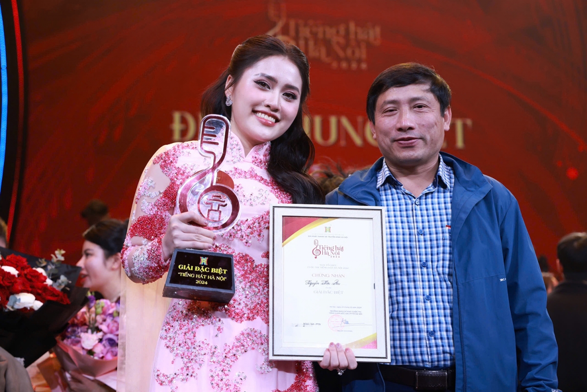 Giải đặc biệt của cuộc thi Tiếng hát Hà Nội 2024 gọi tên thí sinh Nguyễn Mộc An