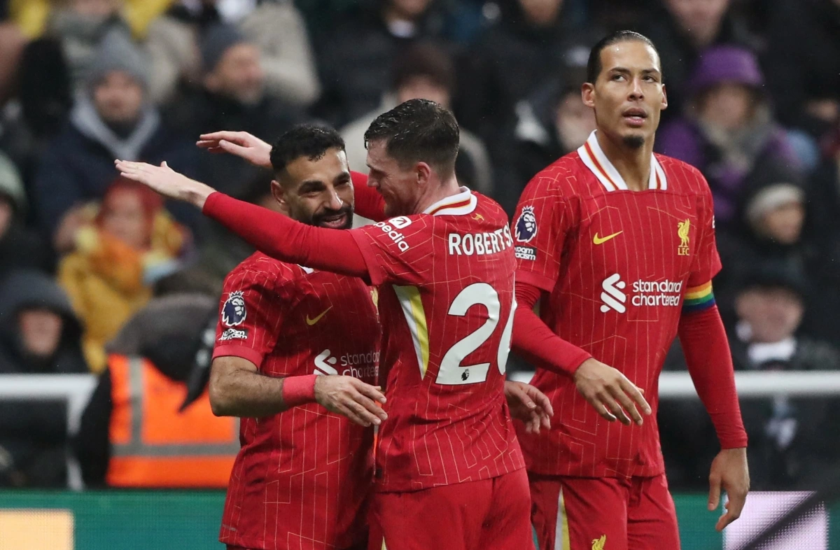Liverpool hòa kịch tính Newcastle (Ảnh: Reuters).