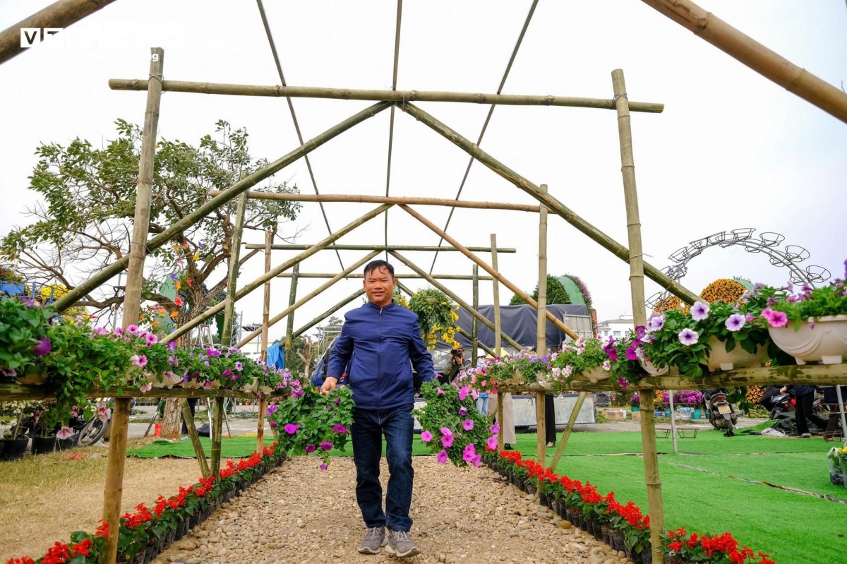 The festival is expected to become a must-visit destination for both local and international tourists who are keen to experience the beauty and charm of flowers.