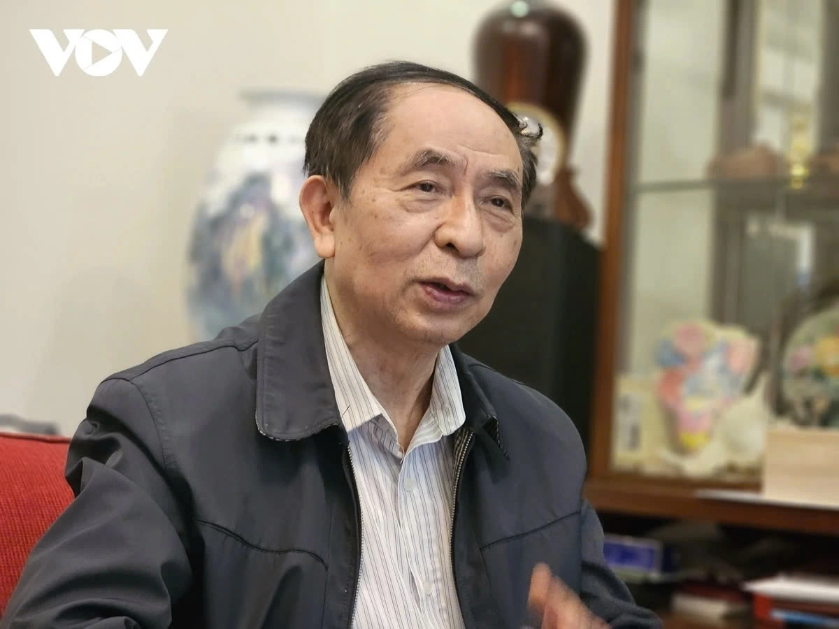 nhà ngoại giao Nguyễn Vinh Quang (nguyên Vụ trưởng Vụ Trung Quốc - Đông Bắc Á, Ban Đối ngoại Trung ương; Cố vấn cao cấp Trung tâm Nghiên cứu chiến lược và Phát triển quan hệ quốc tế - CSSD)