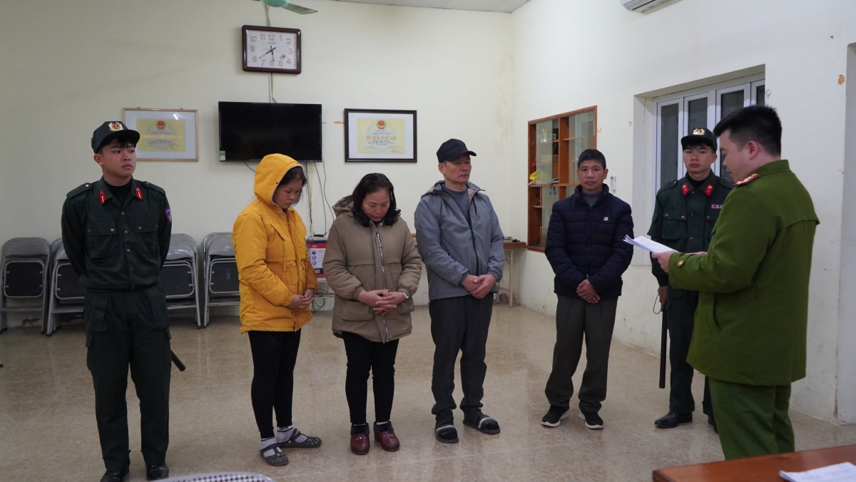 Nhóm đối tượng bị tạm giữ hình sự để phục vụ công tác điều tra