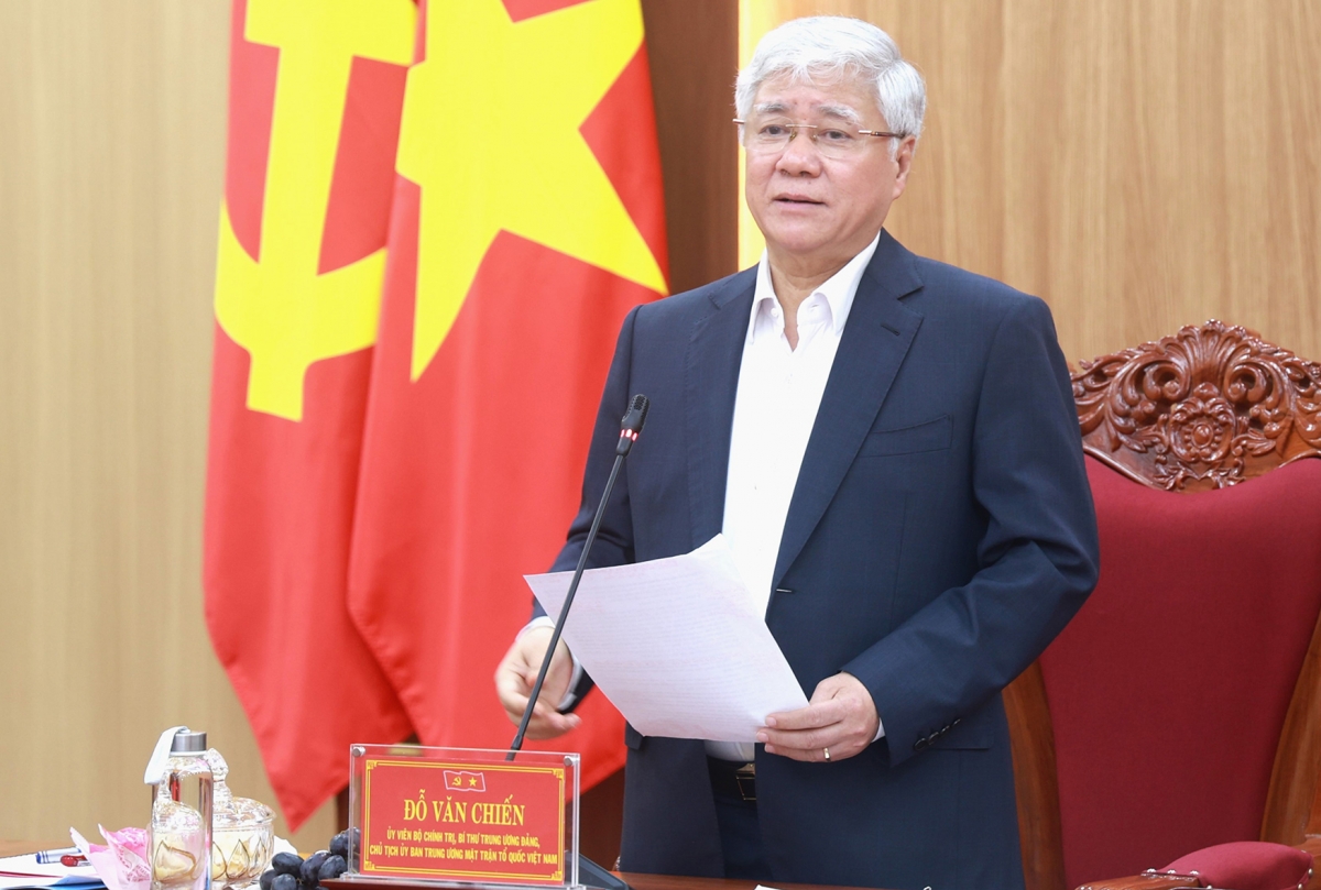 Ông Đỗ Văn Chiến, Ủy viên Bộ Chính trị, Bí thư Trung ương Đảng, Chủ tịch Ủy ban Trung ương MTTQ Việt Nam phát biểu tại buổi làm việc