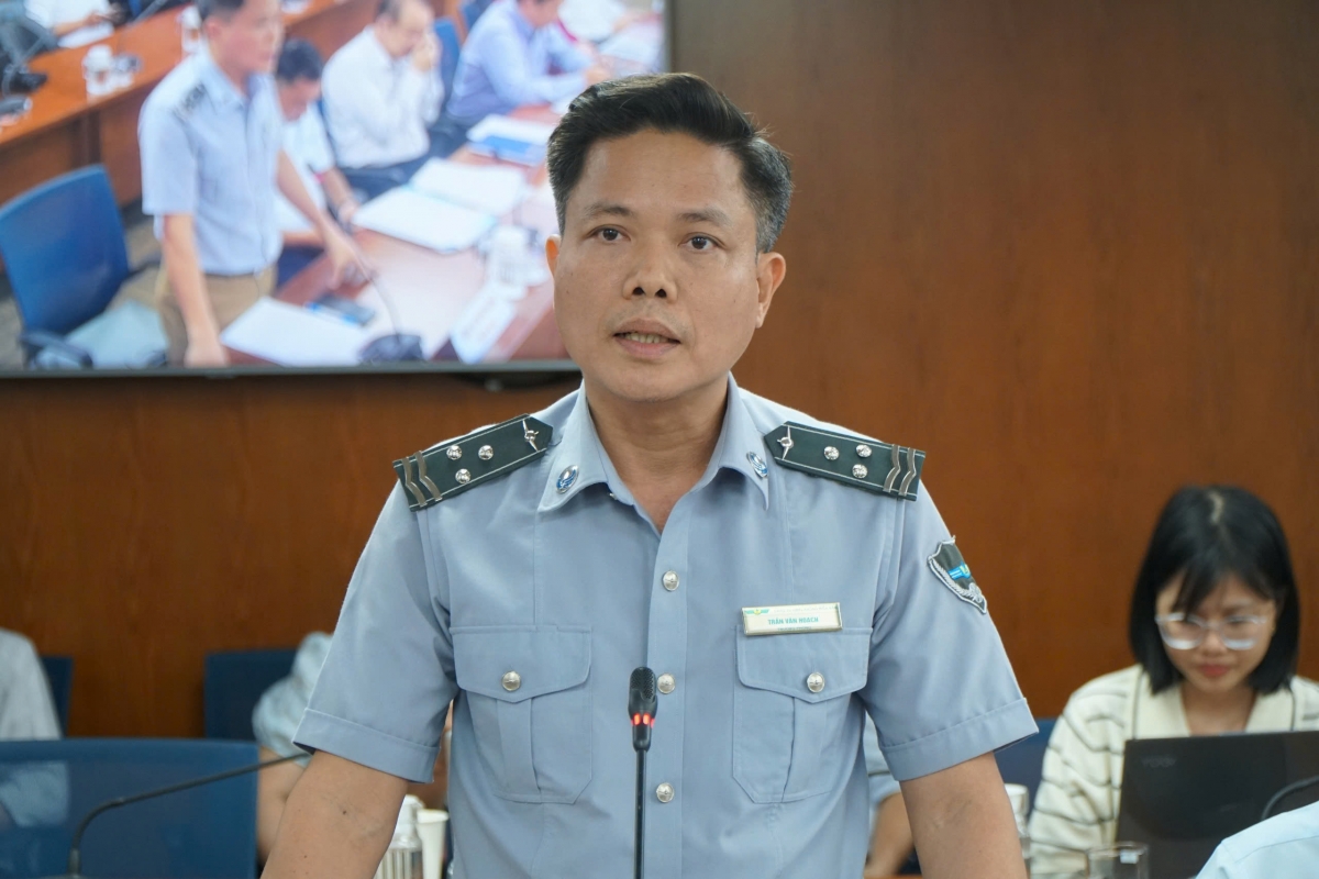 Ông Trần Văn Hoạch, Trưởng phòng giám sát chất lượng dịch vụ Cảng Hàng không Quốc tế Tân Sơn Nhất 