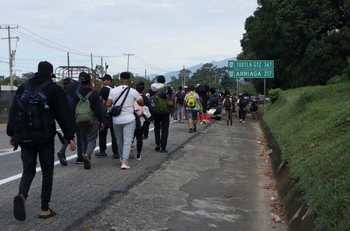 Nhiều người tìm cách đến nước Mỹ từ Tapachula, Mexico tháng 12/2024. Nguồn: Reuters