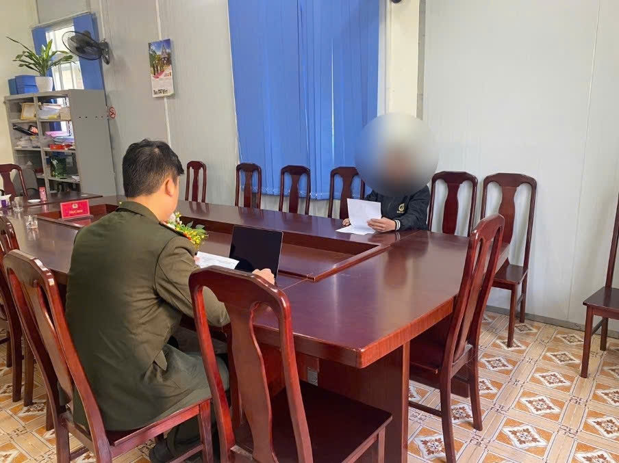T.V.Đ. làm việc với cơ quan chức năng vì hành vi xúc phạm lực lượng chức năng trên mạng xã hội