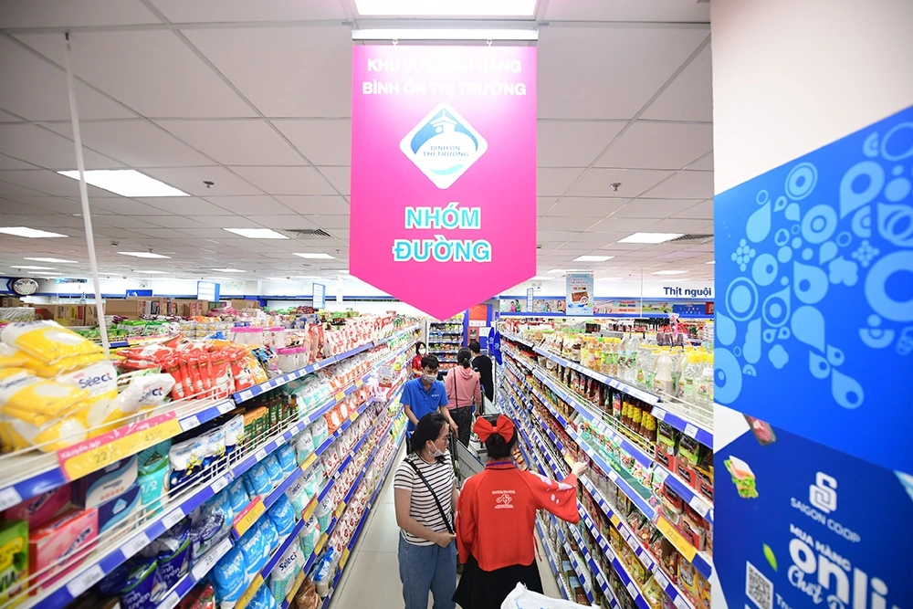 Tết Ất Tỵ 2025 Saigon Co.op tham gia bình ổn thị trường với 12.000 tấn hàng hóa trong đó có nhóm đường. Ảnh: Quang Định