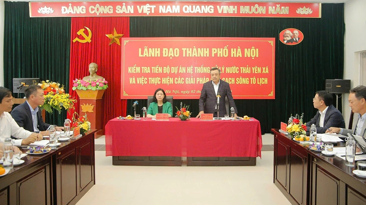 Lãnh đạo Hà Nội làm việc tại Nhà máy xử lý nước thải Yên Xá.