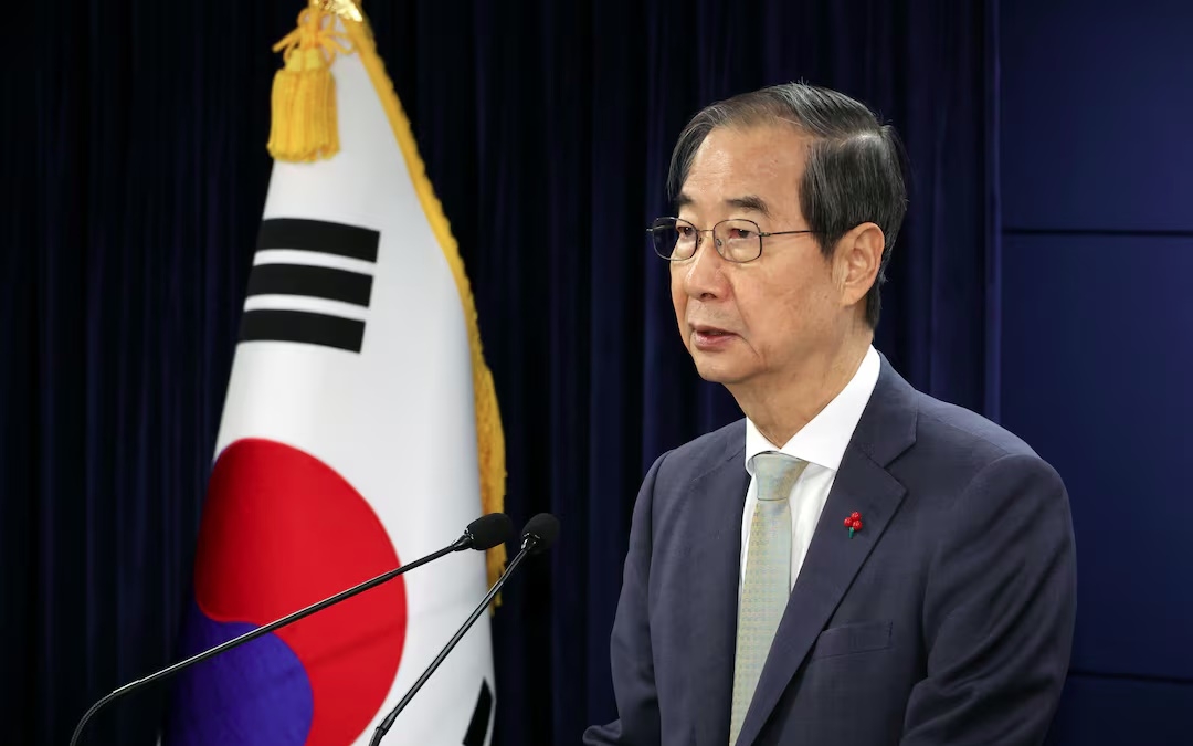 Ông Han Duck-soo. Ảnh: Yonhap.