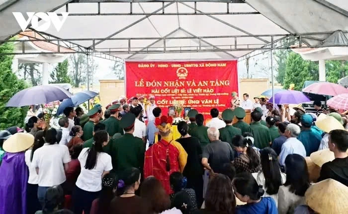 Cùng với việc chăm sóc, tri ân những người còn sống, công tác tìm kiếm, quy tập hài cốt liệt sĩ được đặc biệt quan tâm.