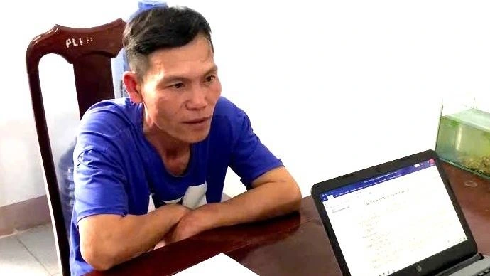 Chính đã gây ra 3 vụ trộm điện thoại đắt tiền của bệnh nhân và người nhà ở các bệnh viện.