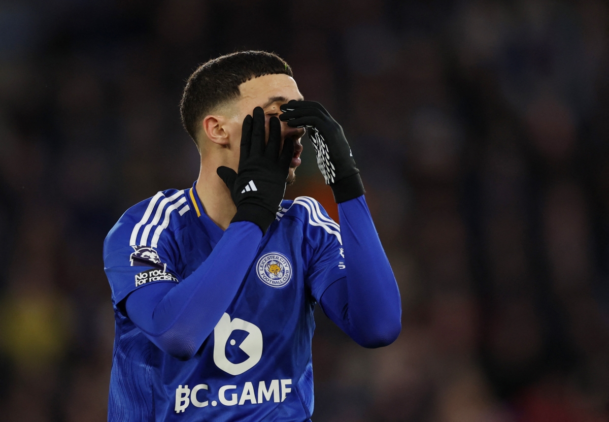 Cầu thủ Leicester tiếc nuối khi không thể ghi bàn. (Ảnh: Reuters). 