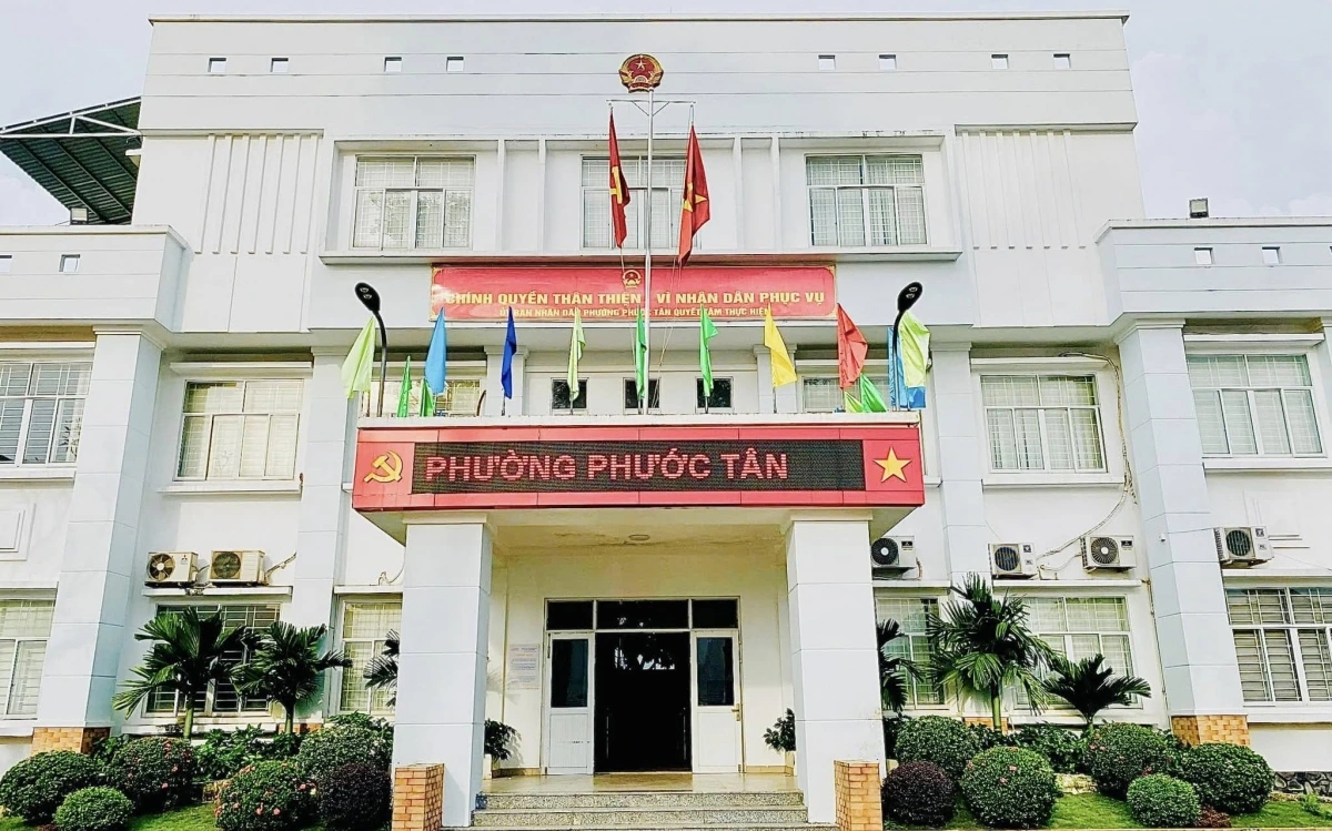 Trụ sở UBND phường Phước Tân