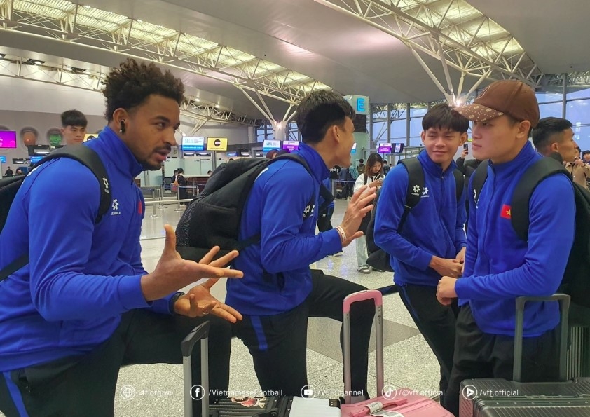 Vietnamese national team leaves for ASEAN Cup semi-finals in Singapore (Photo: VFF)