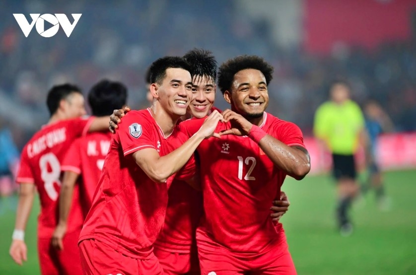 Vietnamese national football team receives bonus following win over Singapore to enter ASEAN Cup 2024 final 