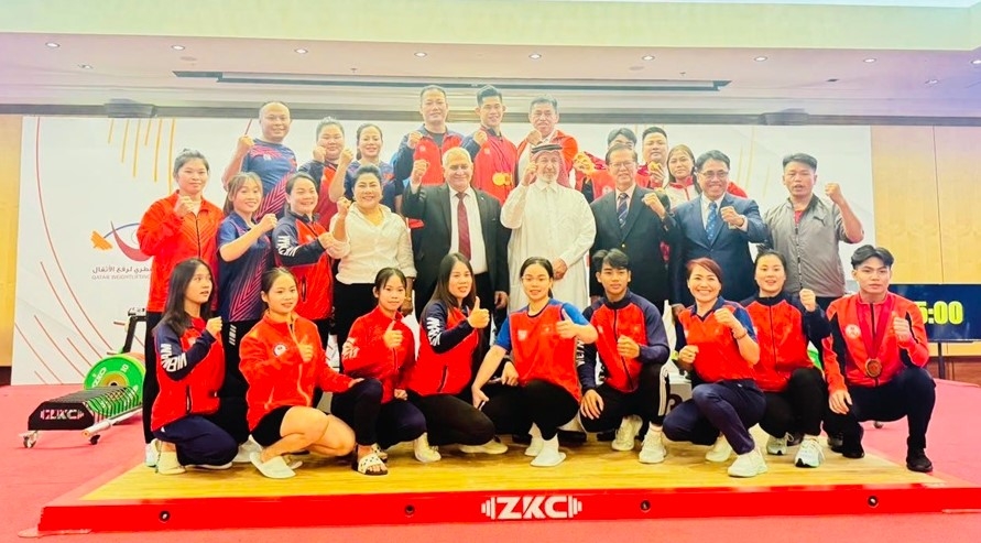 Vietnamese athletes finish among the leading teams at the 2024 Asian Youth and Junior Weightlifting Championships. (Photo: sggp.org.vn)