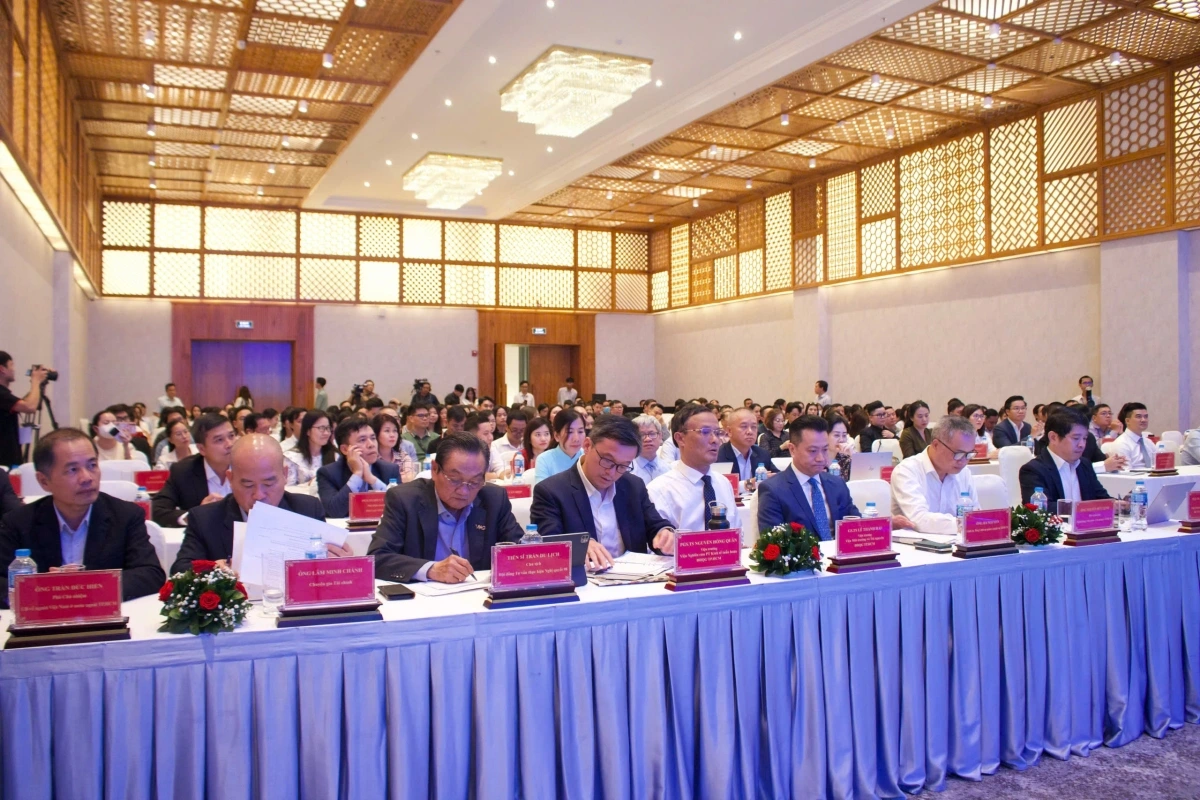 Diễn đàn “TP.HCM – Gỡ vướng cho kinh tế xanh” có sự tham gia của đại diện các doanh nghiệp, cơ quan ban ngành và một số chuyên gia.