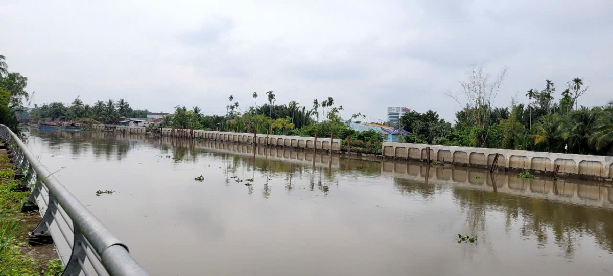 Dự án đường, kè hai bên bờ sông Bảo Định triển khai thi công "rùa bò" gây bức xúc trong nhân dân