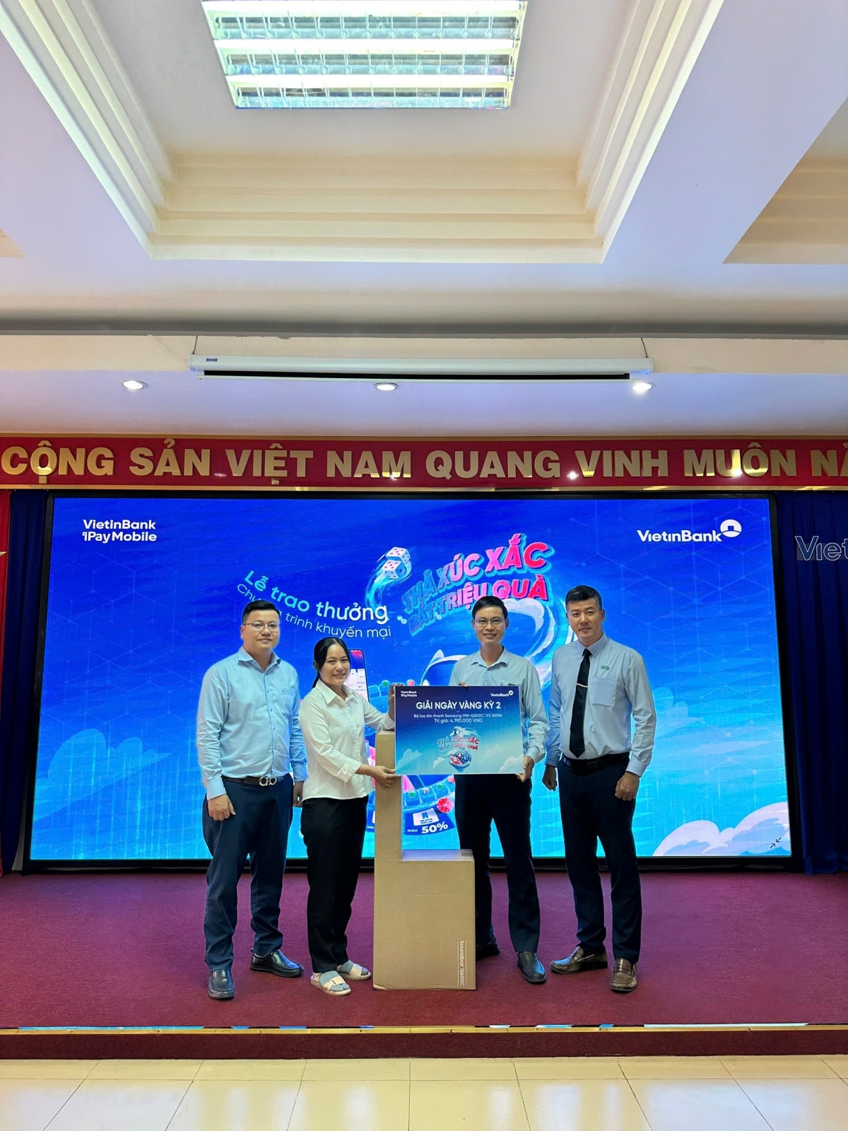 Khách hàng trúng thưởng Bộ loa âm thanh từ chương trình