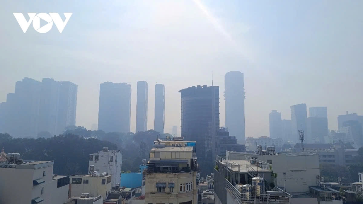 Despite sunny weather and no rain, visibility in the city has been significantly reduced.
