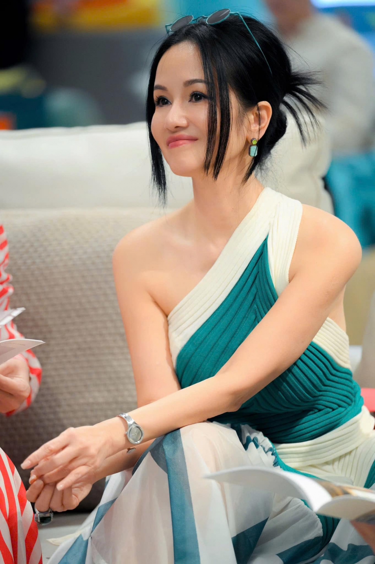 Ca sĩ Hồng Nhung