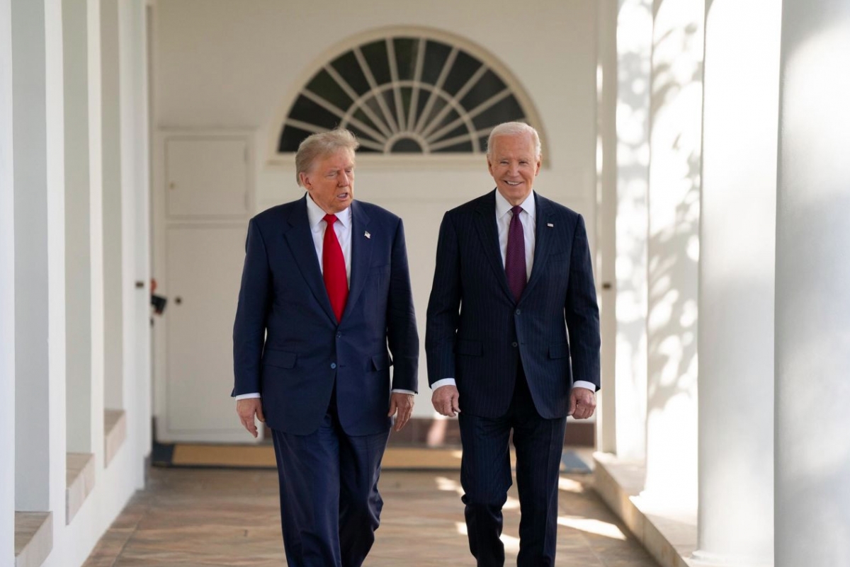 Tổng thống Donald Trump (trái) và cựu Tổng thống Joe Biden (phải). Ảnh: CNN
