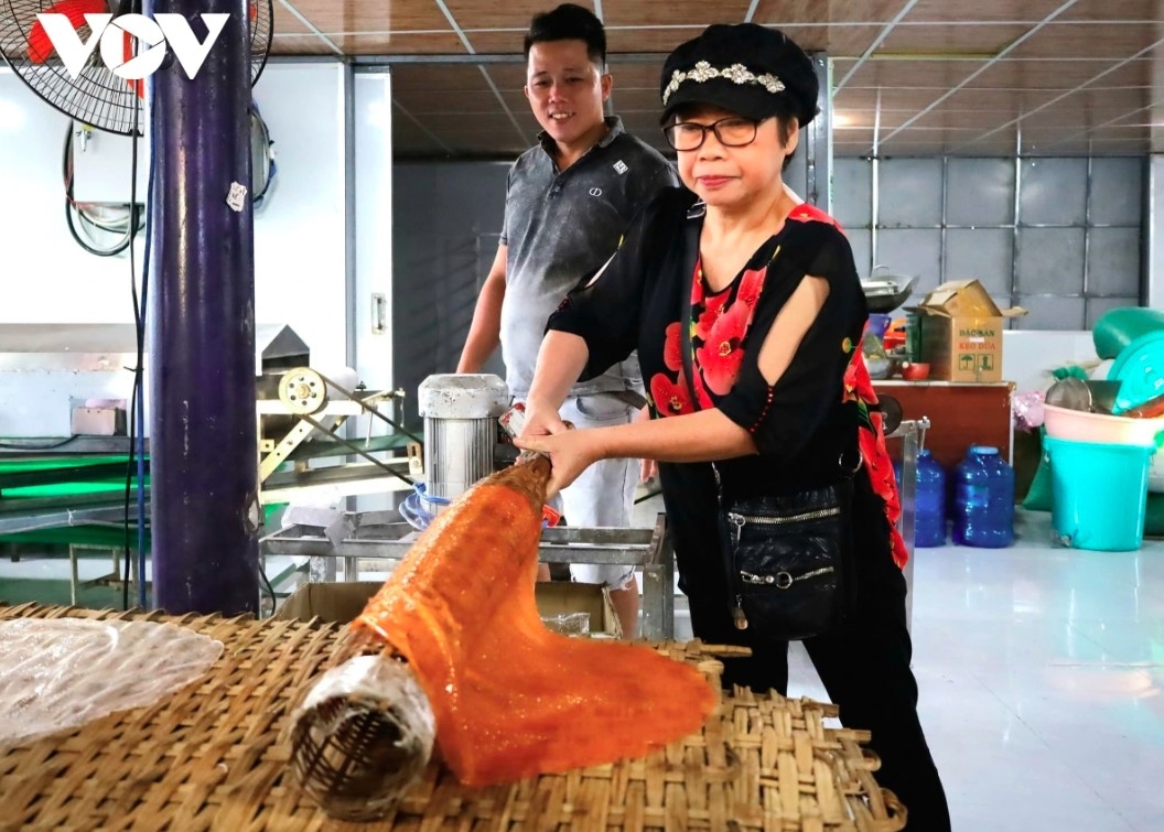 Visitors also have the chance to make the products themselves.