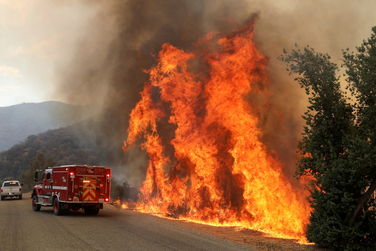 Cháy rừng dữ dội ở California, Mỹ. Ảnh: Reuters